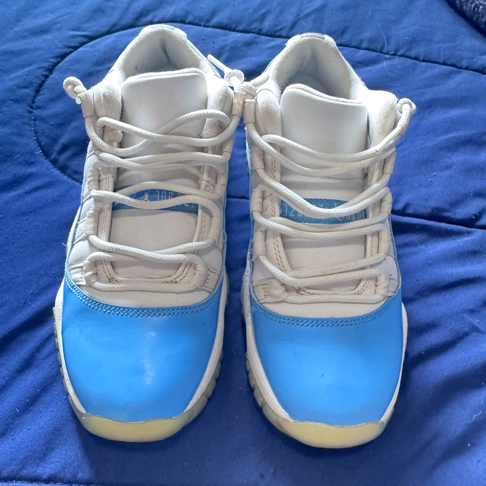 Jordan Kids White and Blue Sneakers - Picture 1 of 7